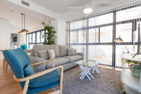 Chezmoihomes Plaza Nueva Premium
